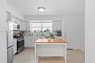 2819 Cleveland St, Hollywood, FL 33020 - Photo 8