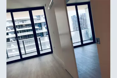 1010 Brickell Ave #3608, Miami, FL 33131 - Photo 2