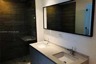 1010 Brickell Ave, Miami, FL 33131 - Photo 16