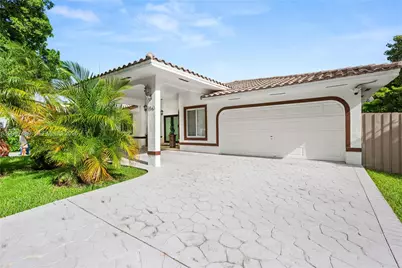 9840 NW 28th Ter, Doral, FL 33172 - Photo 2