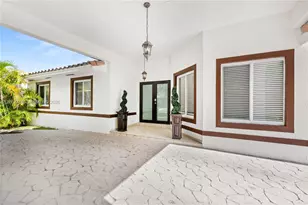 9840 NW 28th Terrace, Doral, FL 33172 - Photo 4