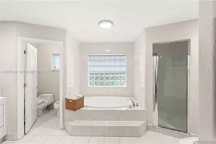 9840 NW 28th Terrace, Doral, FL 33172 - Photo 32