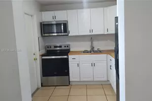 14140 SW 84th St, Miami, FL 33183 - Photo 10