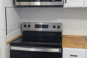 14140 SW 84th St, Miami, FL 33183 - Photo 12