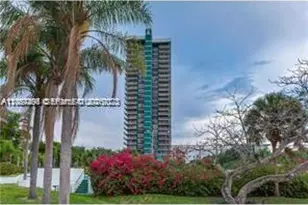 780 NE 69th St, Miami, FL 33138 - Photo 2