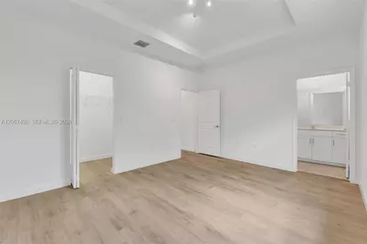 582 NE 207th St #582, Miami, FL 33179 - Photo 26