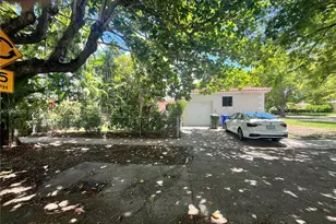 3351 SW 18th St, Miami, FL 33145 - Photo 2