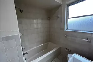 3351 SW 18th St, Miami, FL 33145 - Photo 24