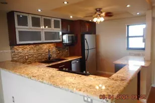 4800 Bayview Dr, Fort Lauderdale, FL 33308 - Photo 38