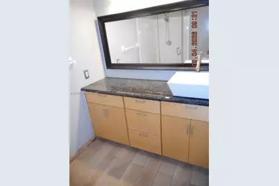 4800 Bayview Dr #802, Fort Lauderdale, FL 33308 - Photo 28