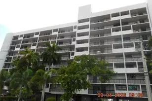 4800 Bayview Dr, Fort Lauderdale, FL 33308 - Photo 2