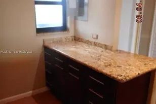 4800 Bayview Dr, Fort Lauderdale, FL 33308 - Photo 14