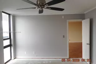4800 Bayview Dr, Fort Lauderdale, FL 33308 - Photo 24