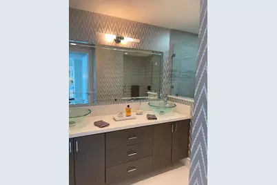5001 Collins Ave #14A, Miami Beach, FL 33140 - Photo 22