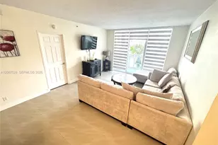 3001 S Ocean Dr, Hollywood, FL 33019 - Photo 4