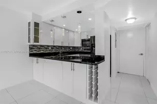 200 172nd St, Sunny Isles Beach, FL 33160 - Photo 6