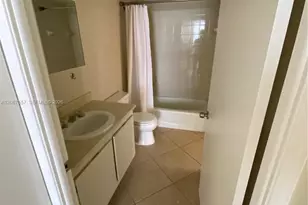 1470 NE 123rd St, North Miami, FL 33161 - Photo 6