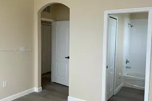 8205 NW 116th Ave, Doral, FL 33178 - Photo 24