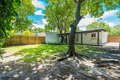 9841 Dominican Dr, Cutler Bay, FL 33189 - Photo 32