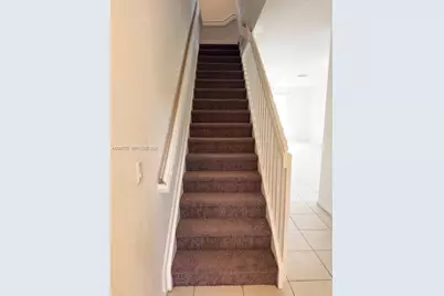 677 NW 42nd Ave, Plantation, FL 33317 - Photo 8