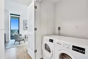 580 72nd St, Miami Beach, FL 33141 - Photo 18