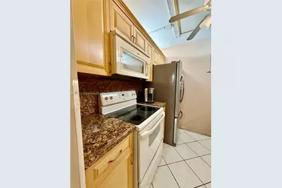 150 150 SW 134th Way #R109, Pembroke Pines, FL 33027 - Photo 16