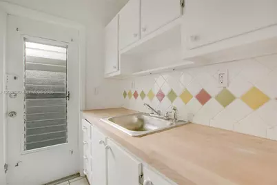 835 Meridian Ave #3, Miami Beach, FL 33139 - Photo 10