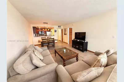1825 S Ocean Dr #607, Hallandale Beach, FL 33009 - Photo 2