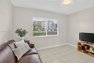 13705 SW 12th St, Pembroke Pines, FL 33027 - Photo 30