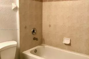 1811 NE 5th St, Boynton Beach, FL 33435 - Photo 22