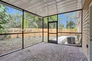 13161 N 179th Ct N, Jupiter, FL 33478 - Photo 16