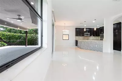 10235 NW 87th Ter, Doral, FL 33178 - Photo 22