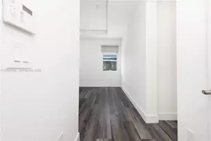 10235 NW 87th Terrace, Doral, FL 33178 - Photo 34