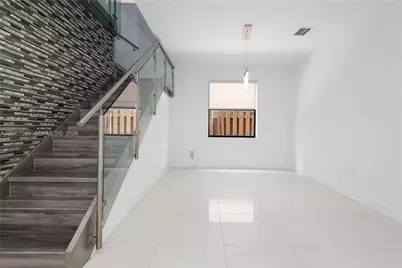10235 NW 87th Ter, Doral, FL 33178 - Photo 14