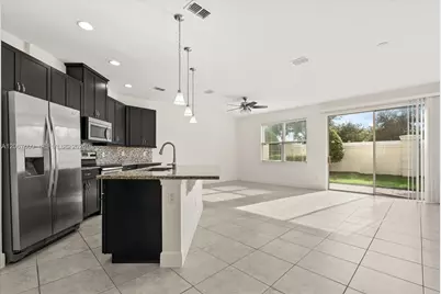 9829 Winnington #9829, Orlando, FL 32832 - Photo 2