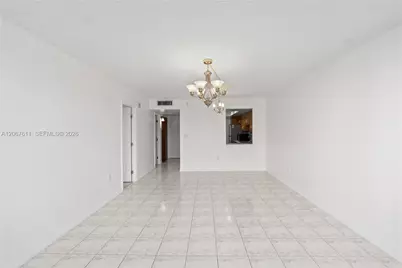 1351 NE Miami Gardens Dr #301E, Miami, FL 33179 - Photo 14