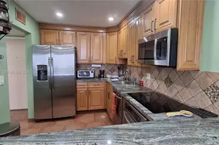 13499 Biscayne Blvd, North Miami, FL 33181 - Photo 4