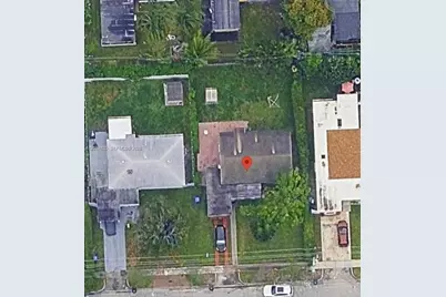 25 NE 169th St, North Miami Beach, FL 33162 - Photo 2