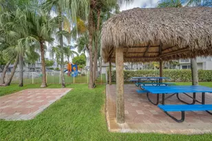 670 NW 85th Pl, Miami, FL 33126 - Photo 14