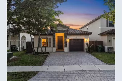 729 SE 34th Ave, Homestead, FL 33033 - Photo 4