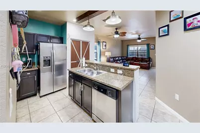 729 SE 34th Ave, Homestead, FL 33033 - Photo 16