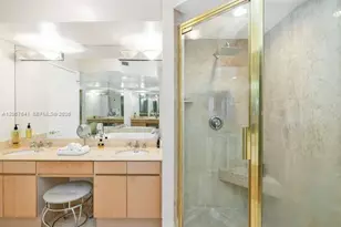 18671 Collins Ave, Sunny Isles Beach, FL 33160 - Photo 22