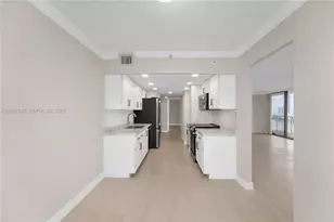 290 174th St, Sunny Isles Beach, FL 33160 - Photo 10