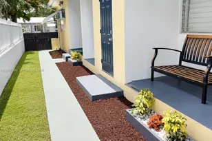 1723 Wiley St, Hollywood, FL 33020 - Photo 1