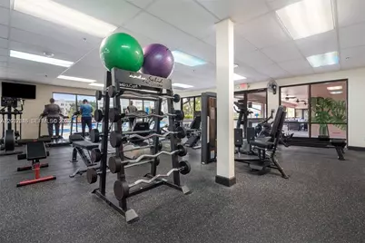 10130 Sunrise Lakes Blvd #207, Sunrise, FL 33322 - Photo 32