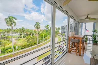 200 Diplomat Pkwy #519, Hallandale Beach, FL 33009 - Photo 6