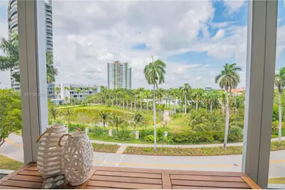 200 Diplomat Pkwy #519, Hallandale Beach, FL 33009 - Photo 1