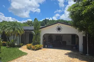 18611 SW 61st Ct, Southwest Ranches, FL 33332 - Photo 10
