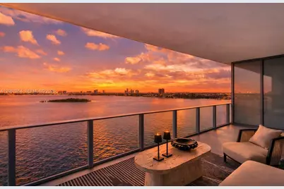 700 NE 24th St #1203, Miami, FL 33137 - Photo 14