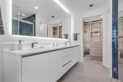 700 NE 24th St #1203, Miami, FL 33137 - Photo 20